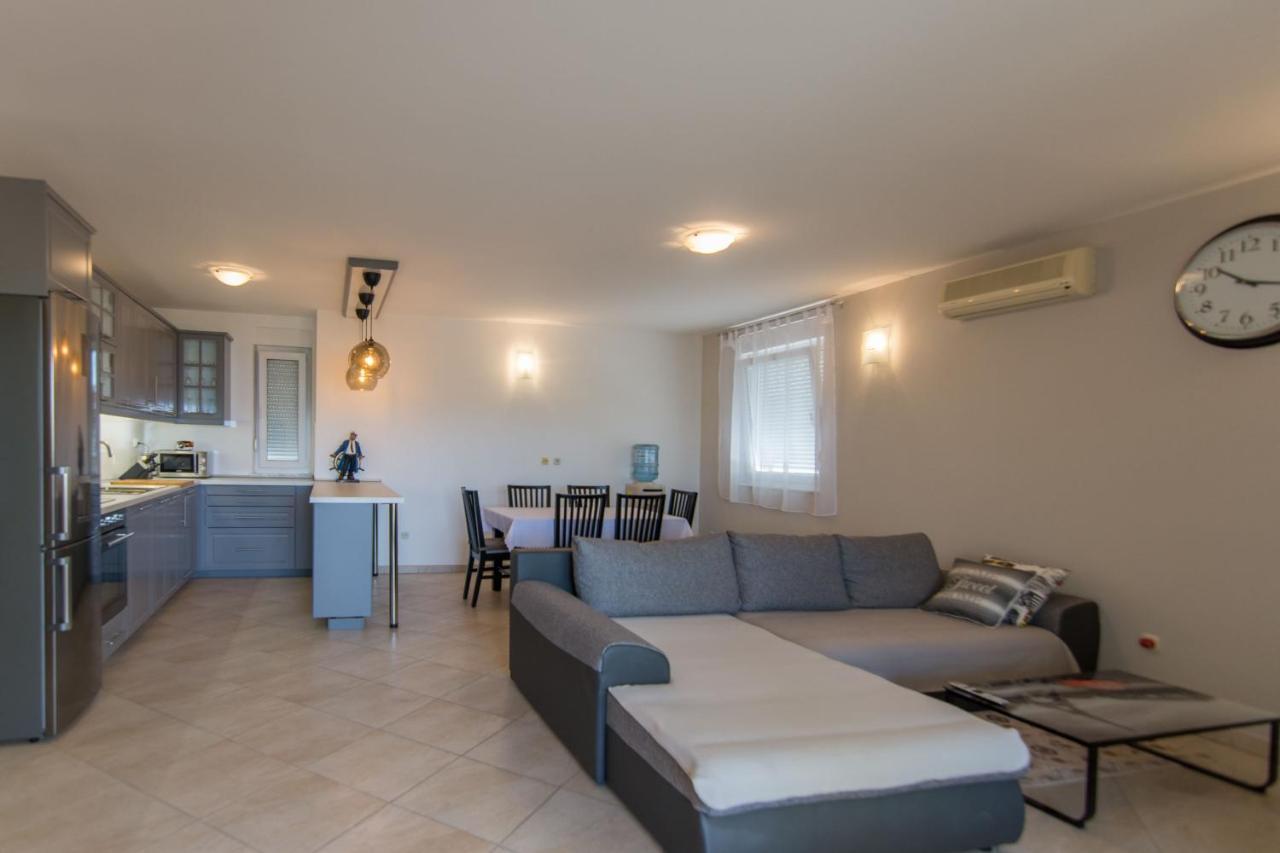 ביוגראד נה מורו Apartment Jaspis מראה חיצוני תמונה